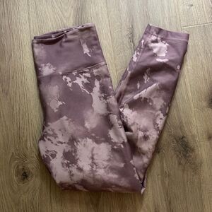Calia Purple Cloud Print High-Rise 7/8 Leggings Medium